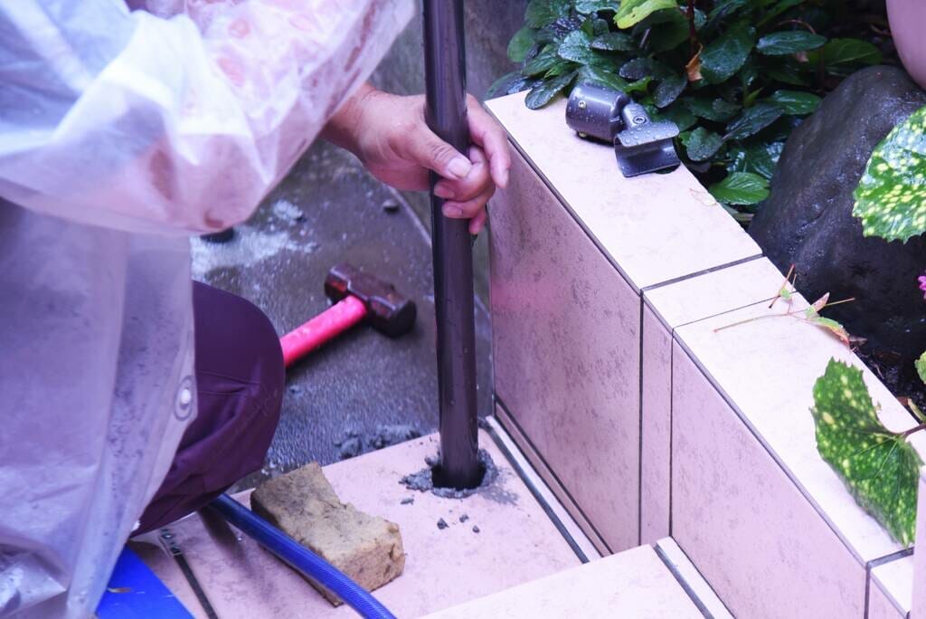 handrail installation work